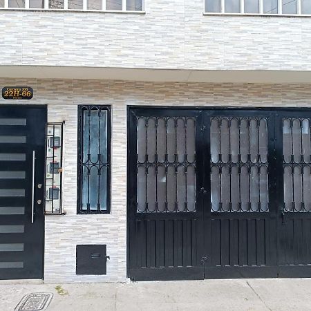 Hospedaje Room'S El Dorado 波哥大 外观 照片
